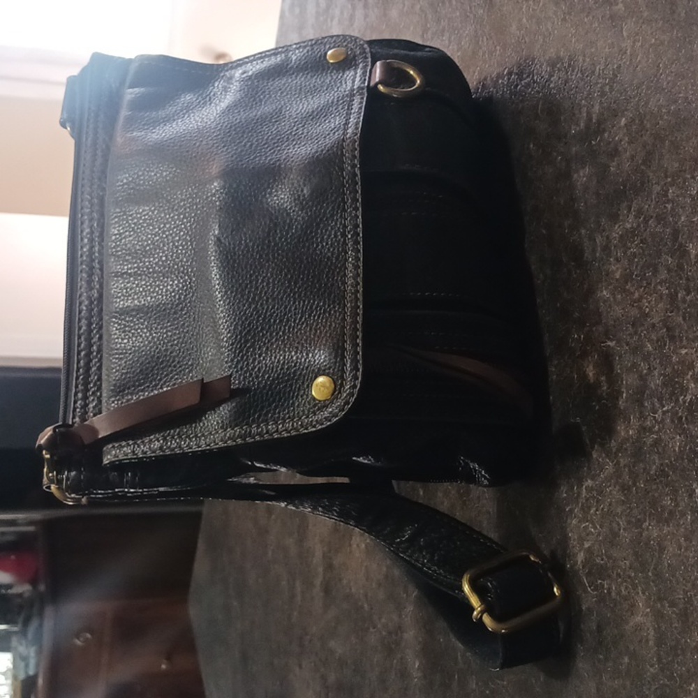 Fossil purse